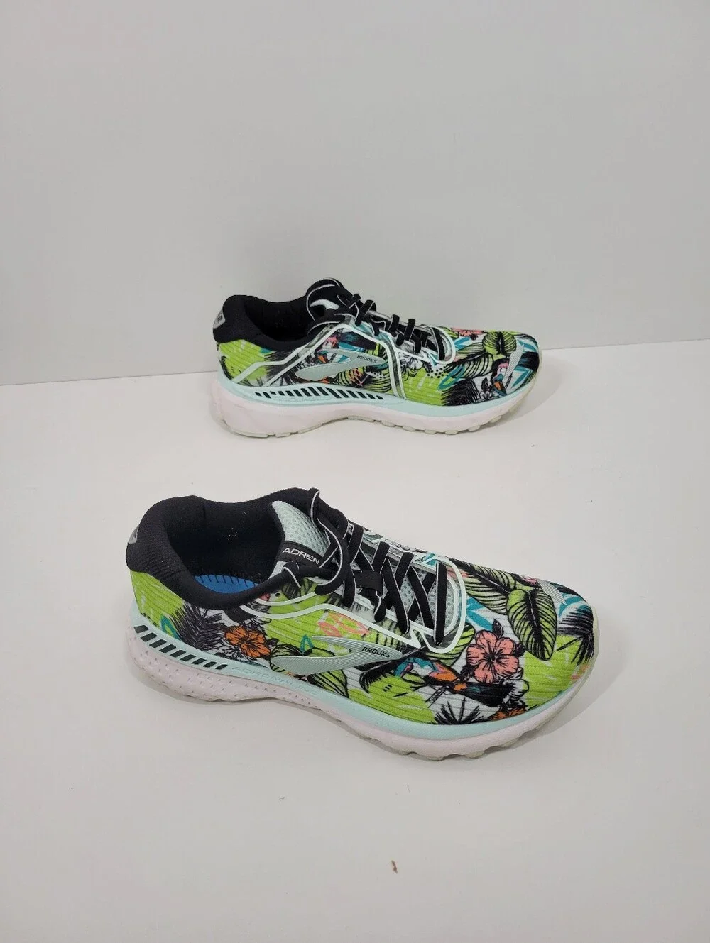 Brooks Adrenaline GTS 20 Green Tropical Floral Gym Running Sneakers Women Sz 7.5 - Picture 5 of 7